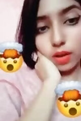 Horny Desi Girl Shows Boobs | aunty boobs desi